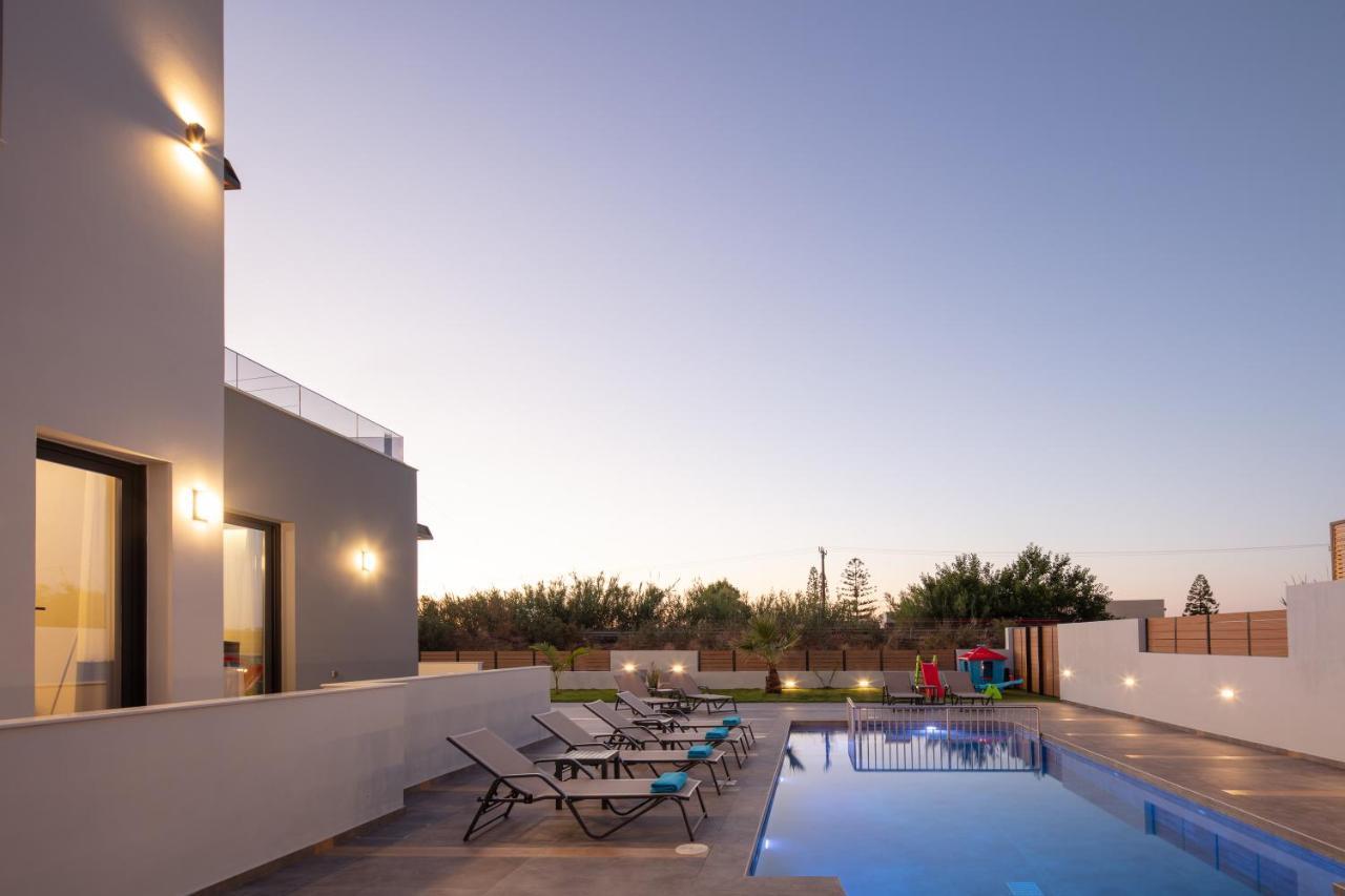 Sunnyside Villas, Ideal For Vibrant Stays,By Thinkvilla Pijanósz Kámbosz Kültér fotó