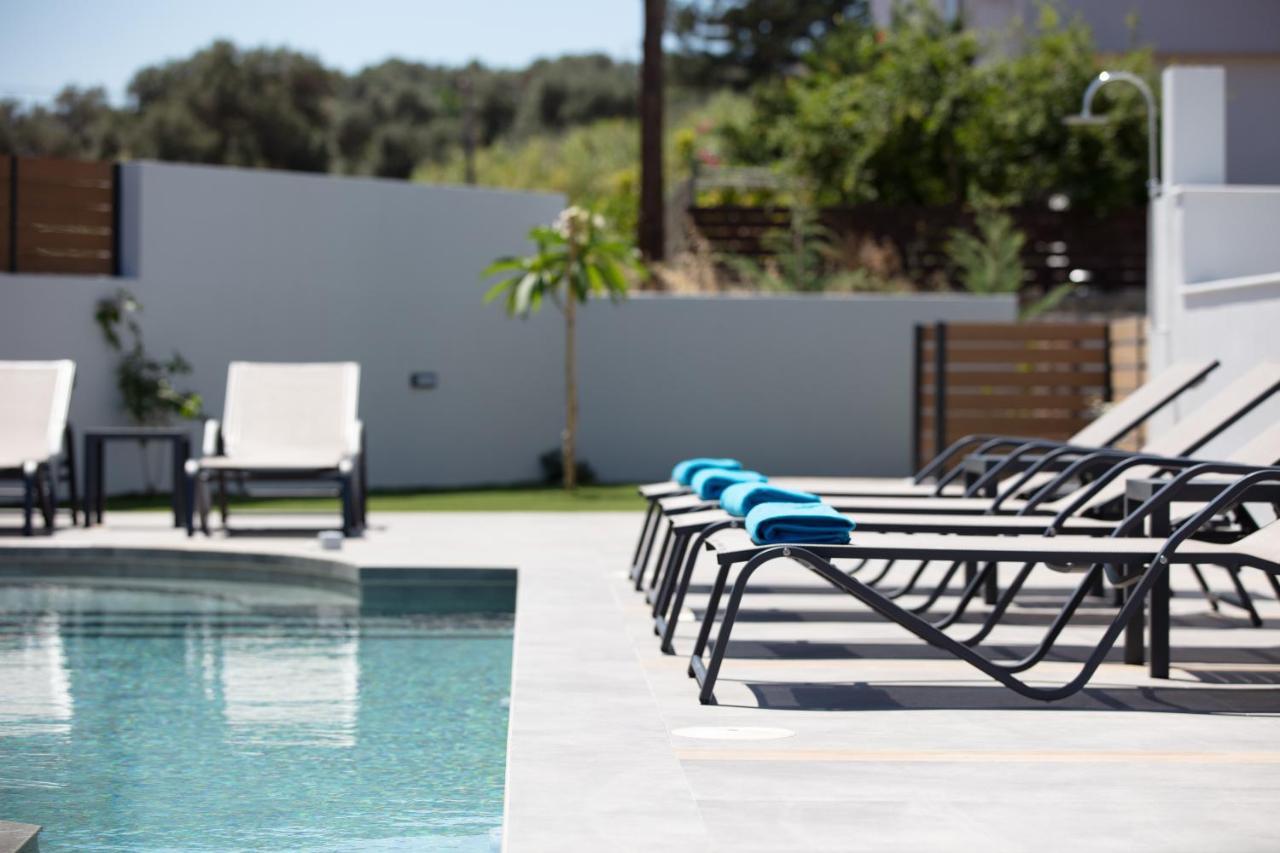 Sunnyside Villas, Ideal For Vibrant Stays,By Thinkvilla Pijanósz Kámbosz Kültér fotó