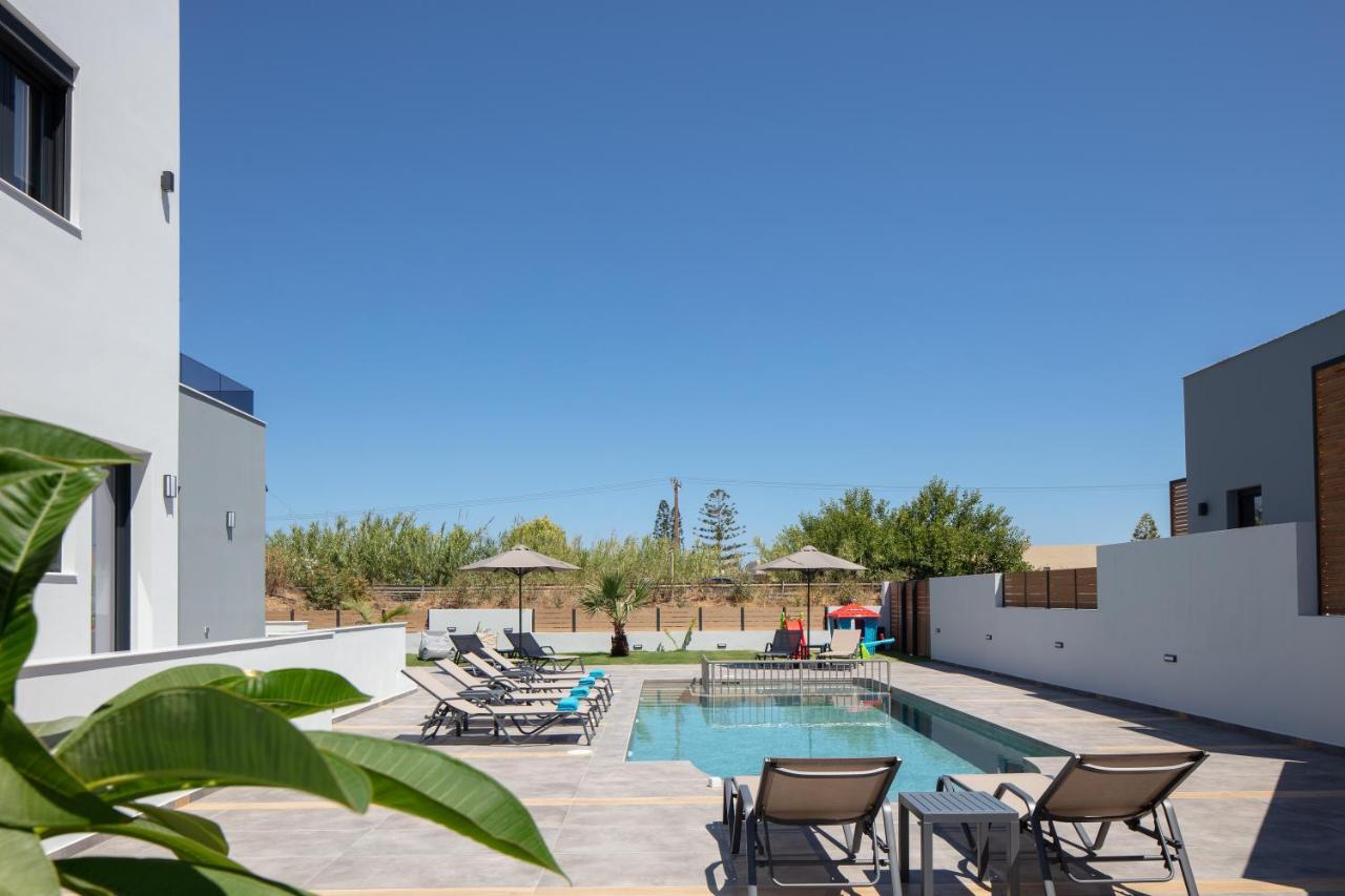 Sunnyside Villas, Ideal For Vibrant Stays,By Thinkvilla Pijanósz Kámbosz Kültér fotó