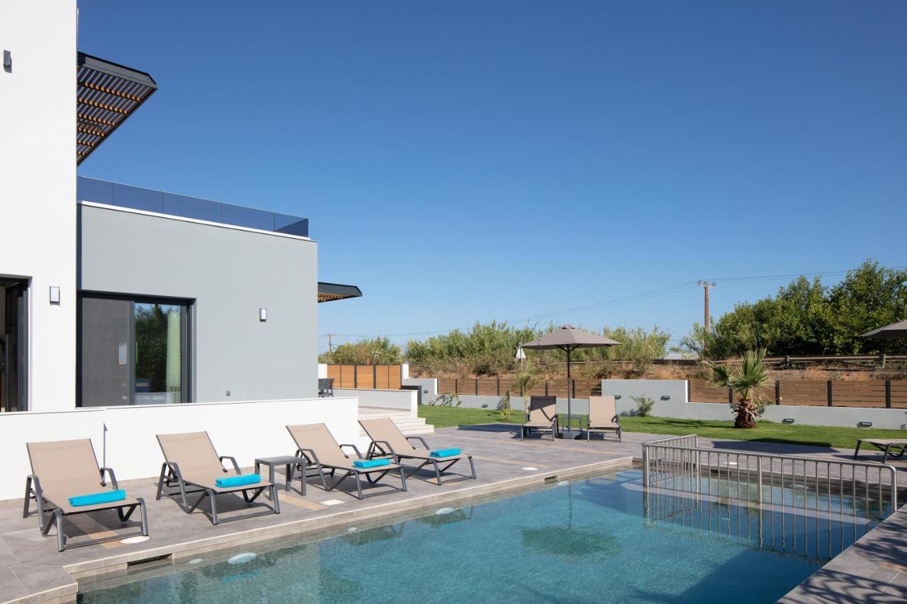 Sunnyside Villas, Ideal For Vibrant Stays,By Thinkvilla Pijanósz Kámbosz Kültér fotó