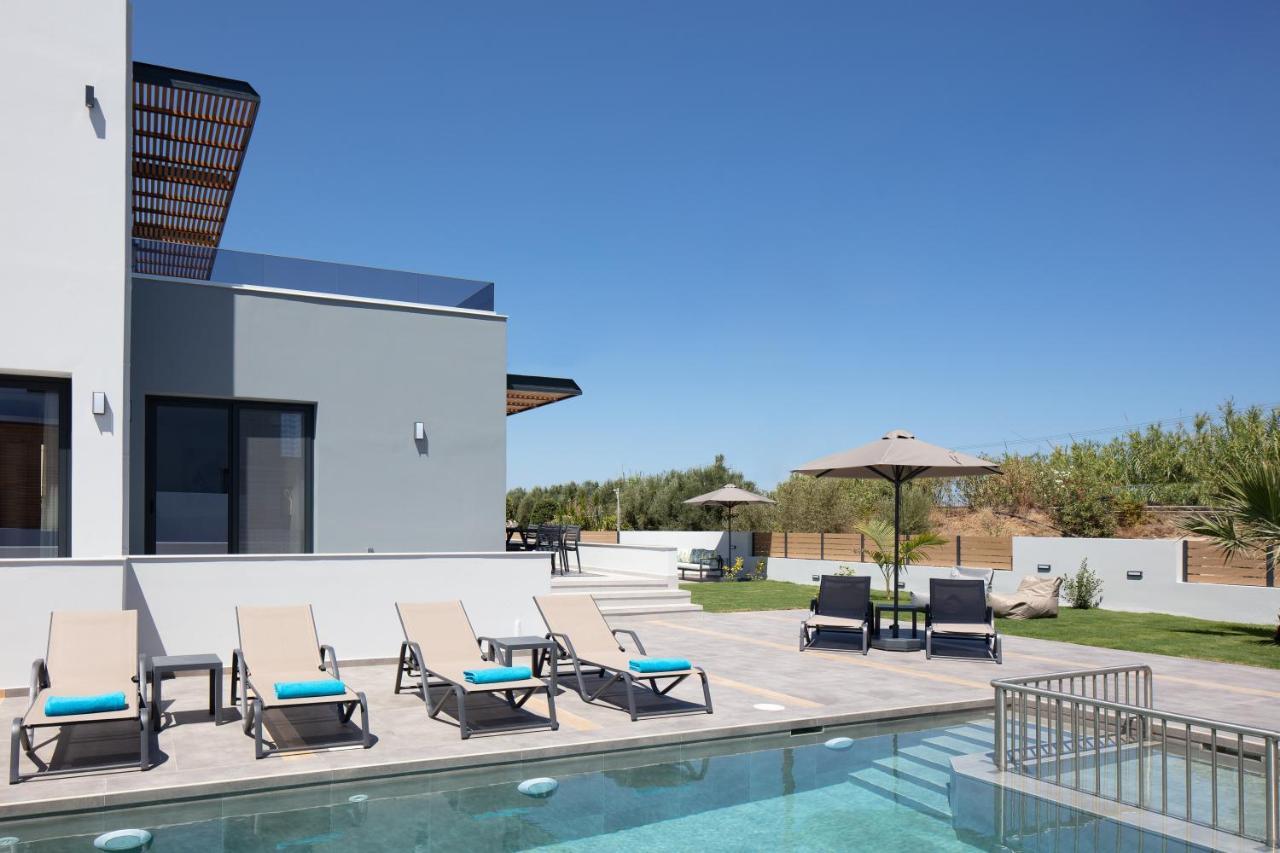 Sunnyside Villas, Ideal For Vibrant Stays,By Thinkvilla Pijanósz Kámbosz Kültér fotó