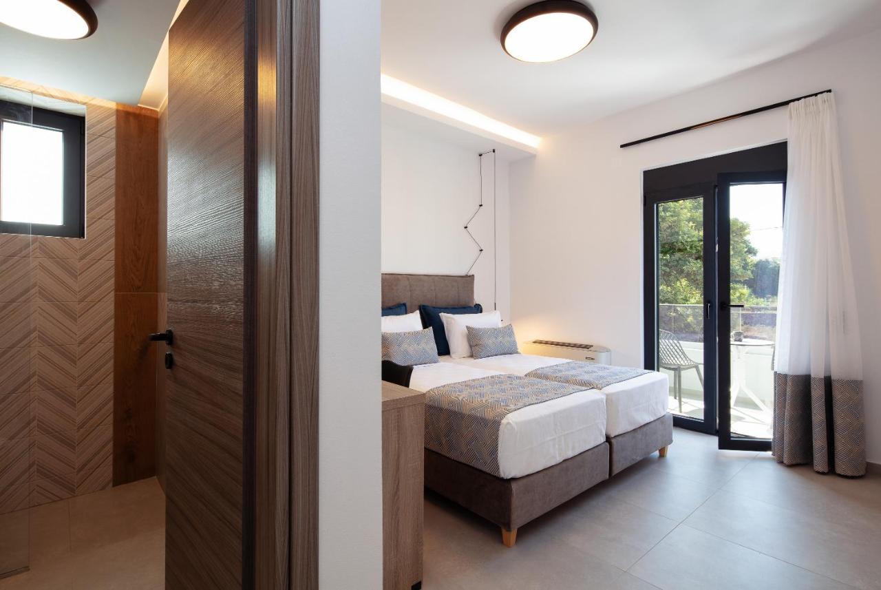 Sunnyside Villas, Ideal For Vibrant Stays,By Thinkvilla Pijanósz Kámbosz Kültér fotó