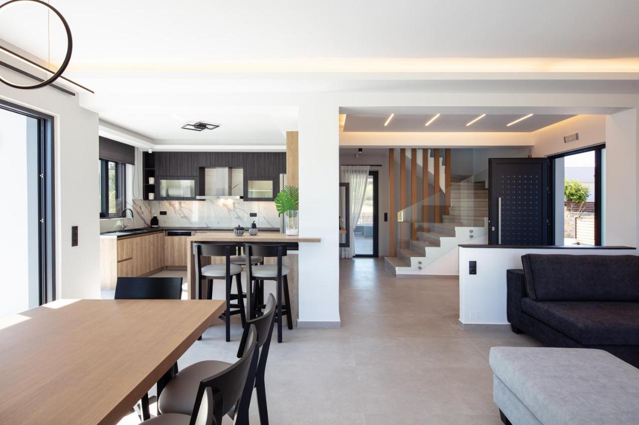 Sunnyside Villas, Ideal For Vibrant Stays,By Thinkvilla Pijanósz Kámbosz Kültér fotó