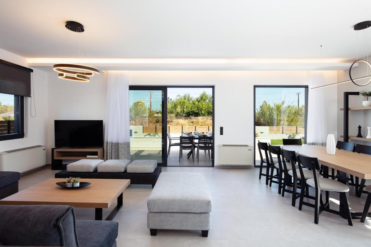Sunnyside Villas, Ideal For Vibrant Stays,By Thinkvilla Pijanósz Kámbosz Kültér fotó